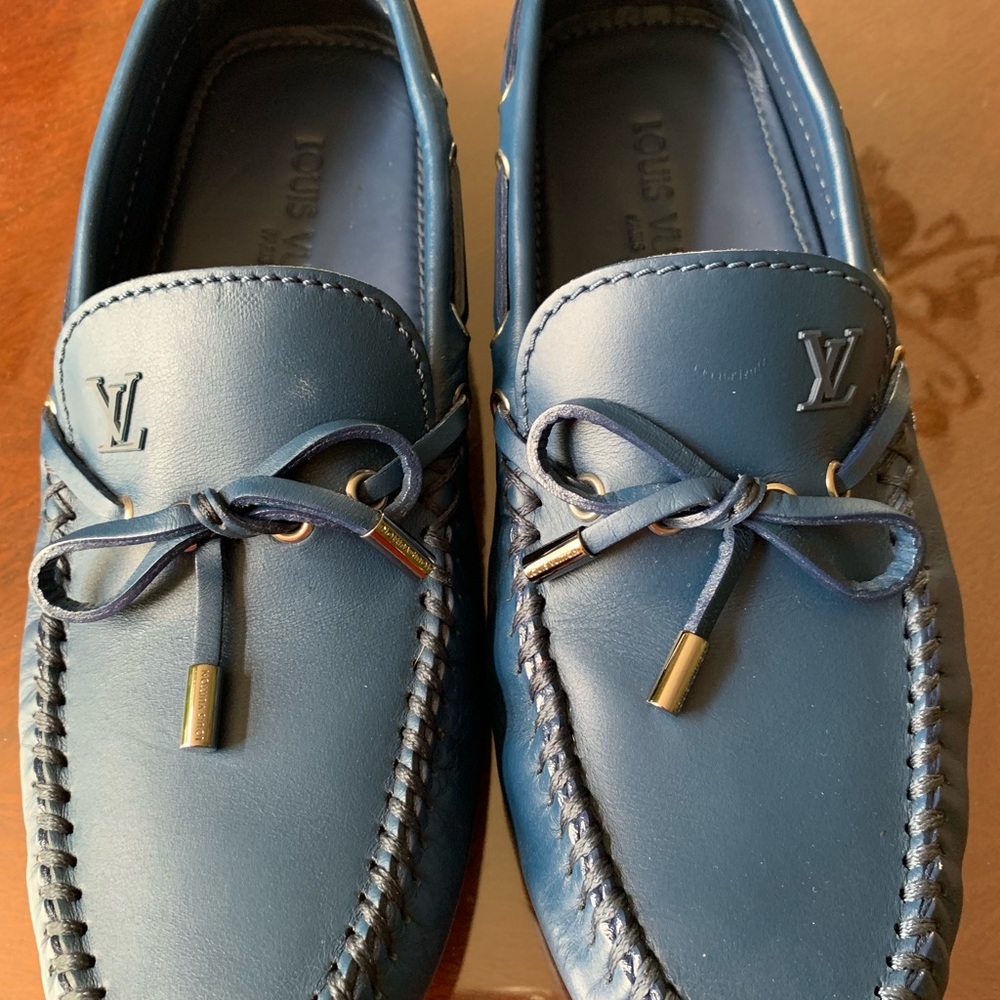 Loui Vuitton Arizona blue shoes